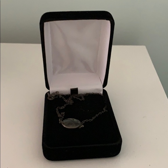 Black stone necklace - Picture 4 of 4